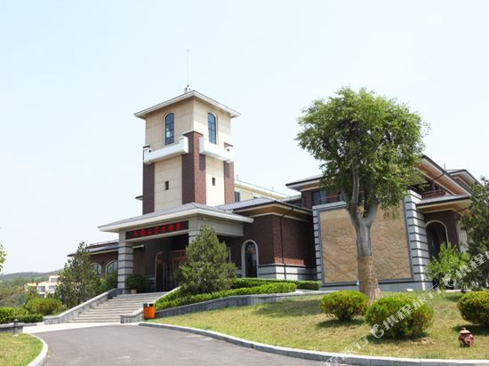 济南雪野海逸山庄