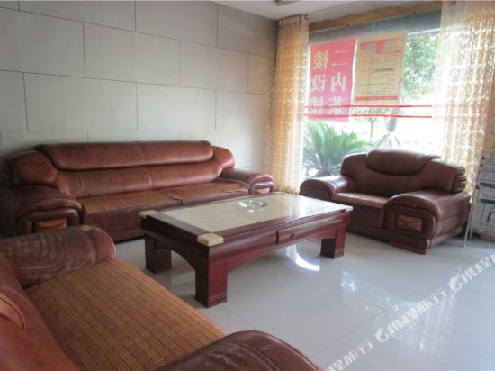 泸县逸家商务宾馆