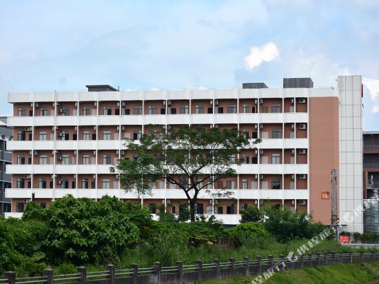 东莞银丰快捷酒店