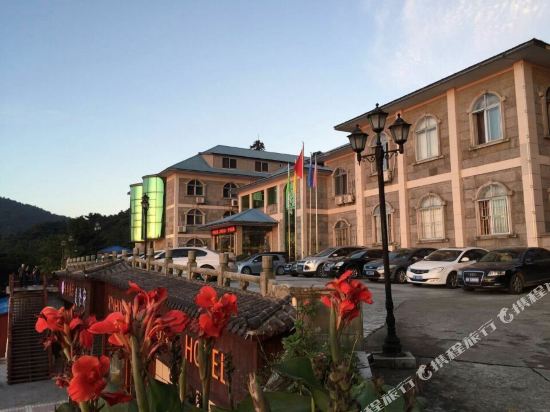 庐山鑫辉国际大酒店