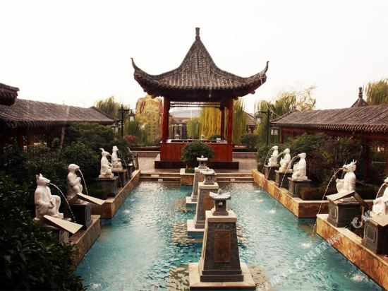 华苑商务酒店(沂南智圣汤泉5号楼店)