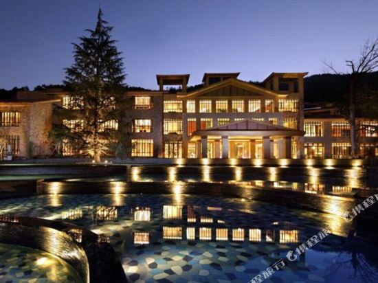 安宁金方森林温泉半山酒店