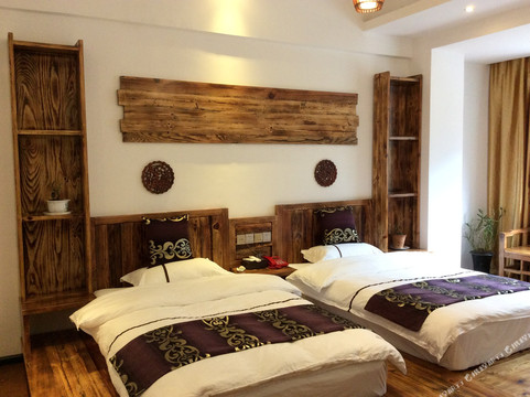 贡山哈滂瀑布大酒店（独龙江店）