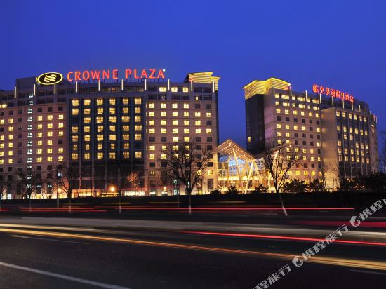 北京临空皇冠假日酒店