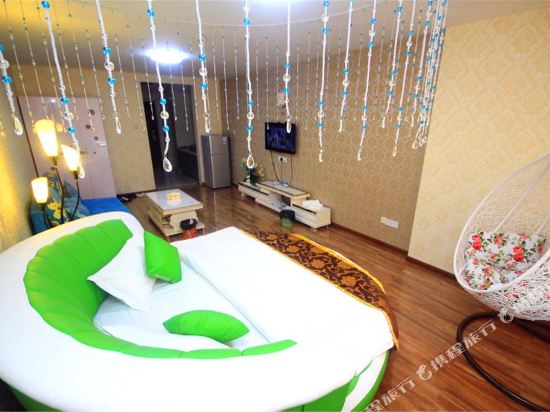 成都馨逸之家精品公寓