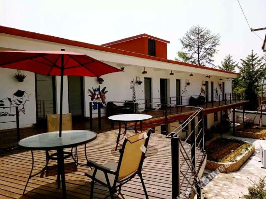 莫干山龙里茶坊客栈