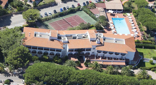 Baia Sardinia酒店住宿-Hotel Cormorano