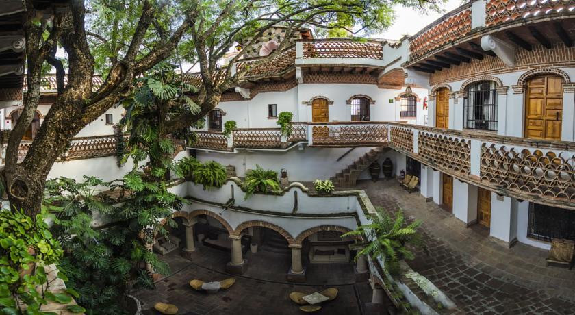 塔斯科酒店住宿-Hotel Los Arcos