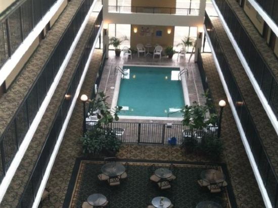 Comfort Suites Fredericksburg South Spotsylvania 3 0 8