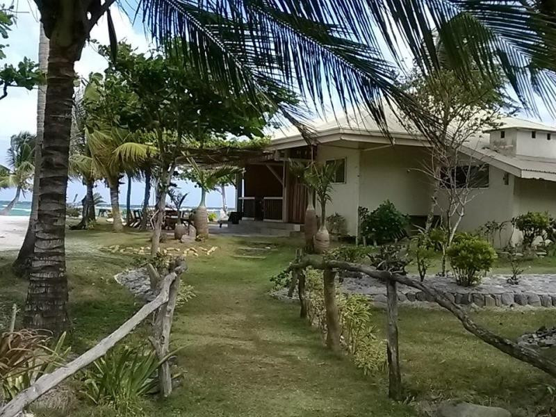 艾莉亚海滩度假村