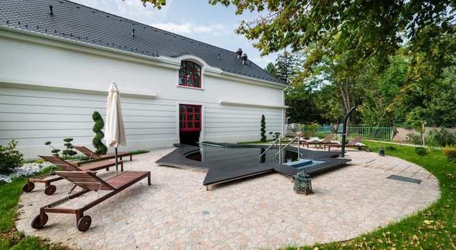 Liget Wellness & Conference Hotel主图