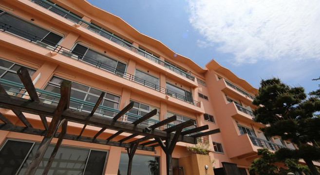 鹫羽山下电酒店