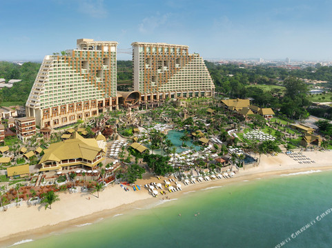 芭堤雅盛泰澜幻影海滩度假村主图