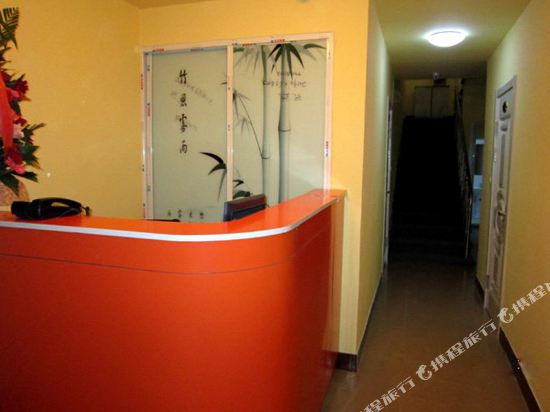 和隆旅馆NO.6(大连山东路店)