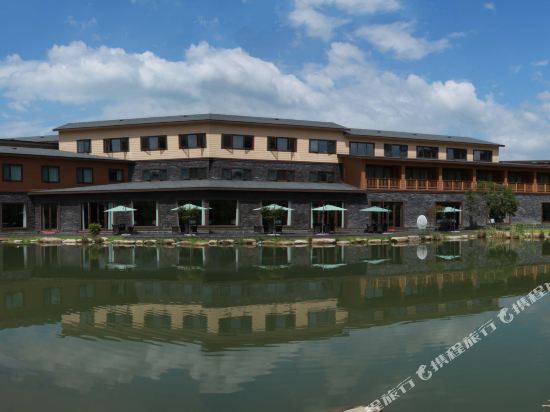 黄山悟了松竹涧