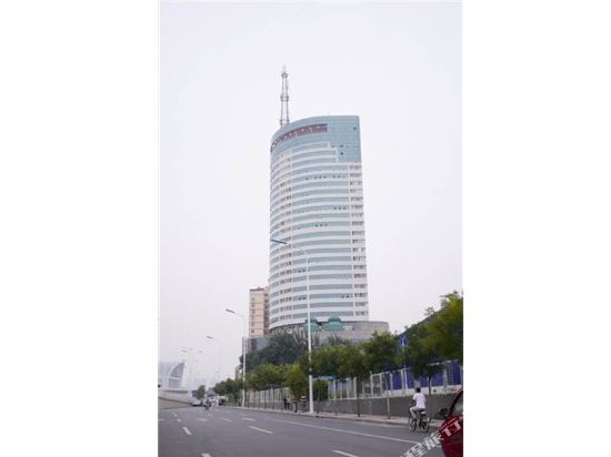 速8酒店(天津西站南广场店)