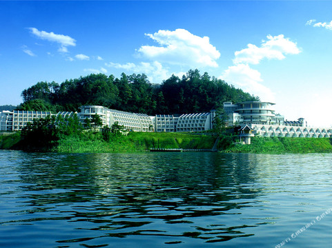 千岛湖天清岛度假酒店主图