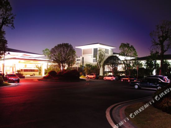 上饶龙潭湖宾馆