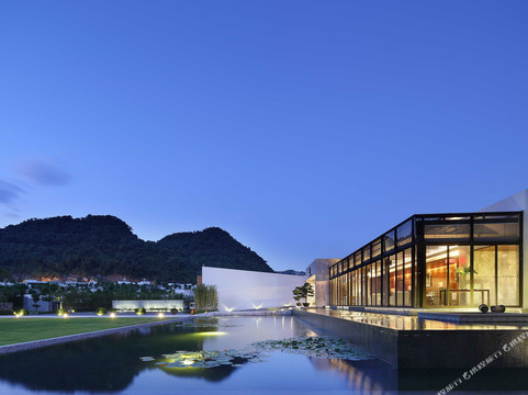 英德市酒店住宿-倚峦风吕温泉度假酒店