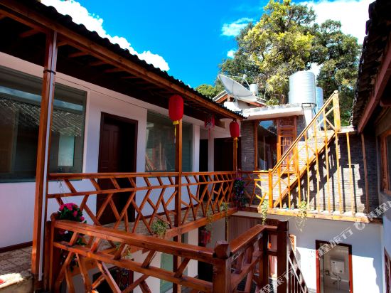 丽江小马过河青年旅社