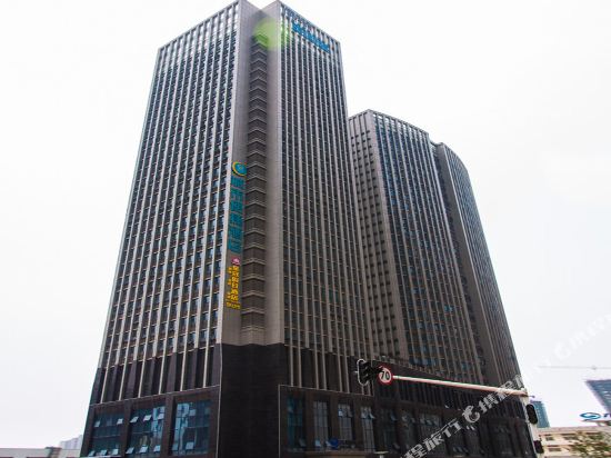 城市便捷酒店(武汉王家湾龙阳村地铁站店)