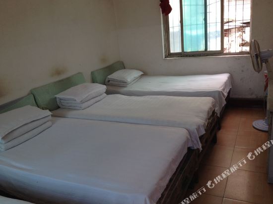 十堰站前招待所