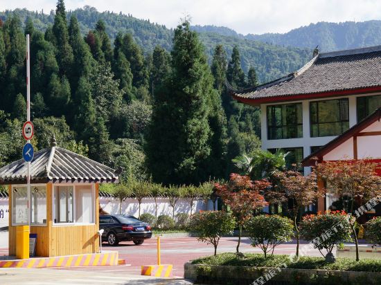 峨眉山养心寨酒店