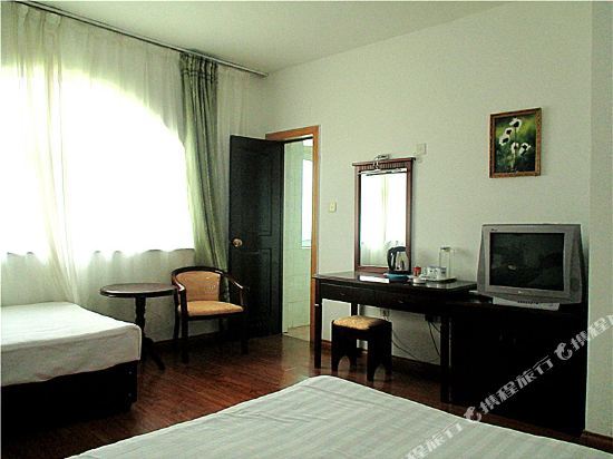 阿尔山林中宝宾馆