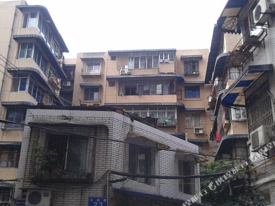 99求职公寓(成都3店)