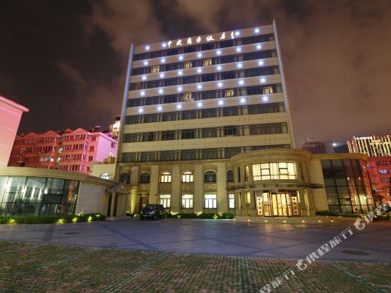 青岛中央商务饭店