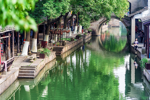 【秋游江南】一周时间,0元红叶、银杏红墙、小桥流水、江南园林、都市夜景之旅~