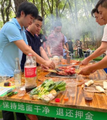 青山湖区游记图文-南昌最适合公司团建户外烧烤的地方，红谷滩友约户外烧烤（万氏山庄）一日游