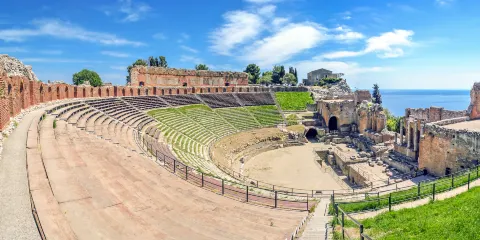 陶爾米納古代劇場