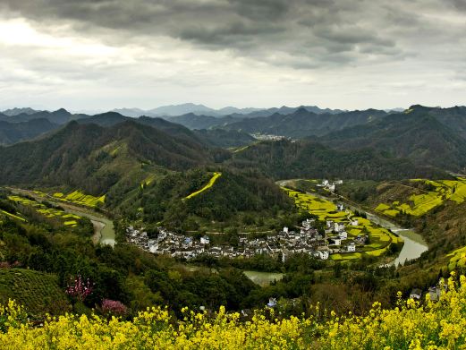 石潭村