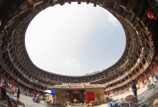 云水谣景区+河坑土楼群一日游【+无自费套路】【[非遗项目体验]赠登楼观光+可自选体验：全程纯玩无购物无自费，大鱼海棠/爸爸去哪儿同款土楼打卡，纯玩】