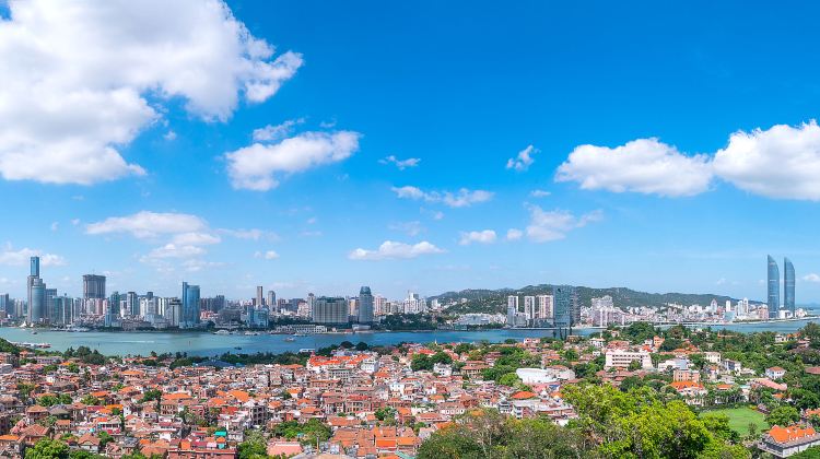 3-Day Xiamen + Gulangyu Island + Sunlight Rock + Huandao Road