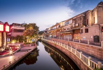 永庆坊一日游【人工精讲解+永庆坊荔枝湾单程游船~广州游】【了解西关，从走进永庆坊开始】