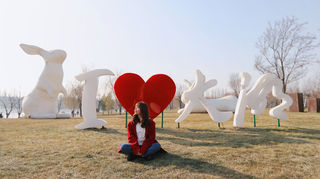 无法出国的日子，也能拥有法式园林湖景的浪漫