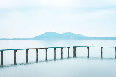 东湖凌波门栈桥