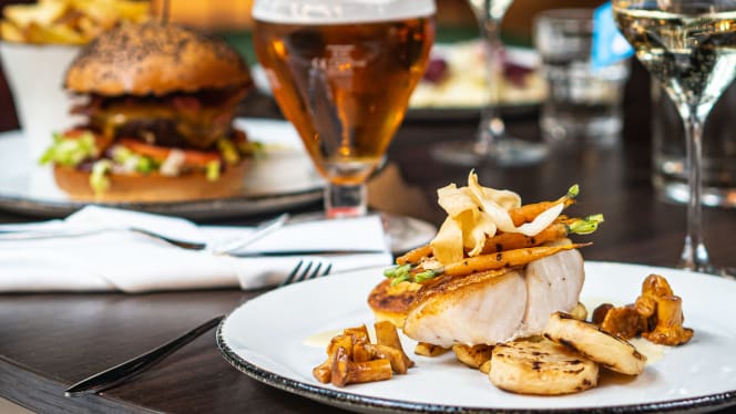 Dine with Florian餐厅图片