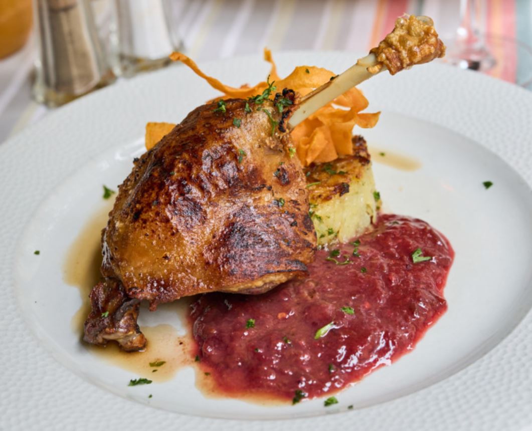 Menza Restaurant and Cafe