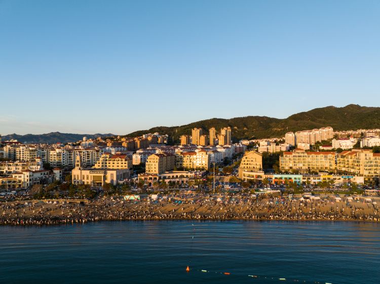 Banyuewan Bathing Beach (Offers an authentic seaside experience)
