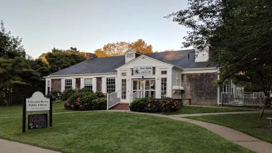 Vineyard Haven Public Library