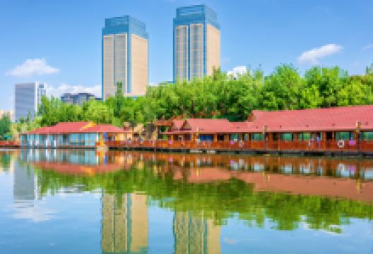 伊犁河风景旅游区景点图片