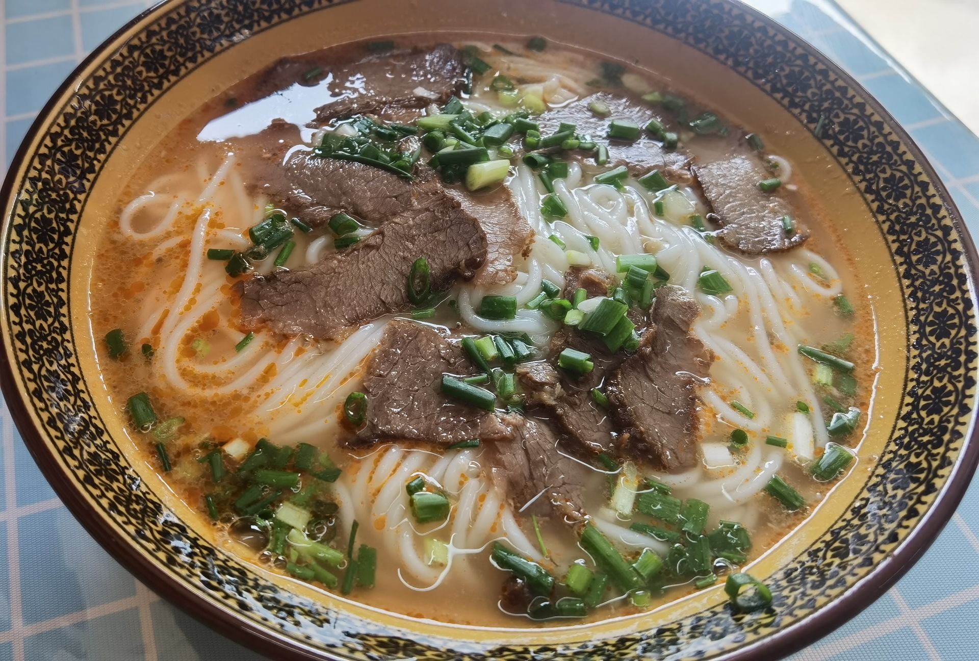 肇兴特色牛肉粉餐厅图片