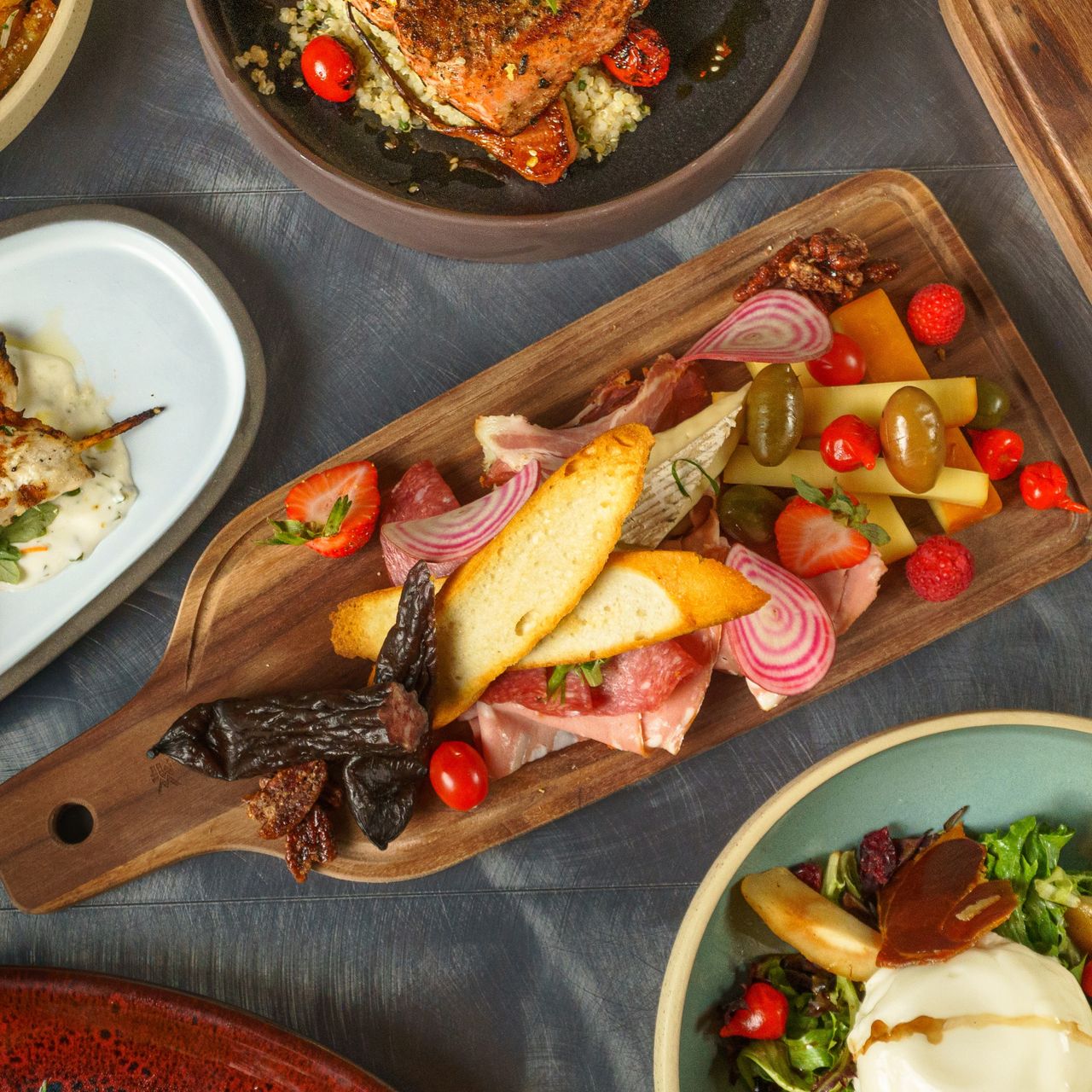 MIXT Lobby Lounge @ Sheraton Vancouver Guildford Hotel