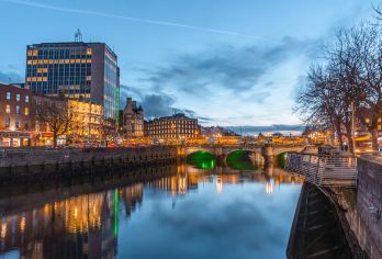 圣帕特里克大教堂+都柏林城堡+都柏林圣三一学院一日游【私家团包车游 I 中英文司导 I 行程可沟通调整】