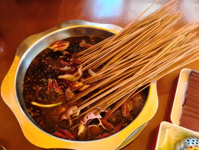 寂寞的串串(酉阳店)