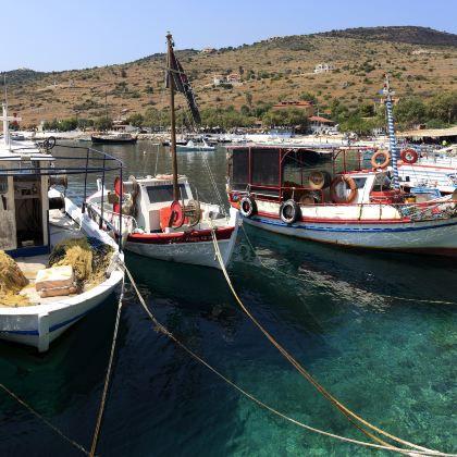 希腊雅典+扎金索斯+圣托里尼+米科诺斯10日9晚私家团