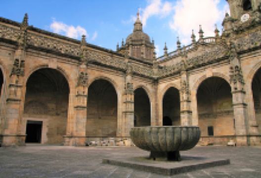 德孔波斯特拉大教堂博物馆景点图片